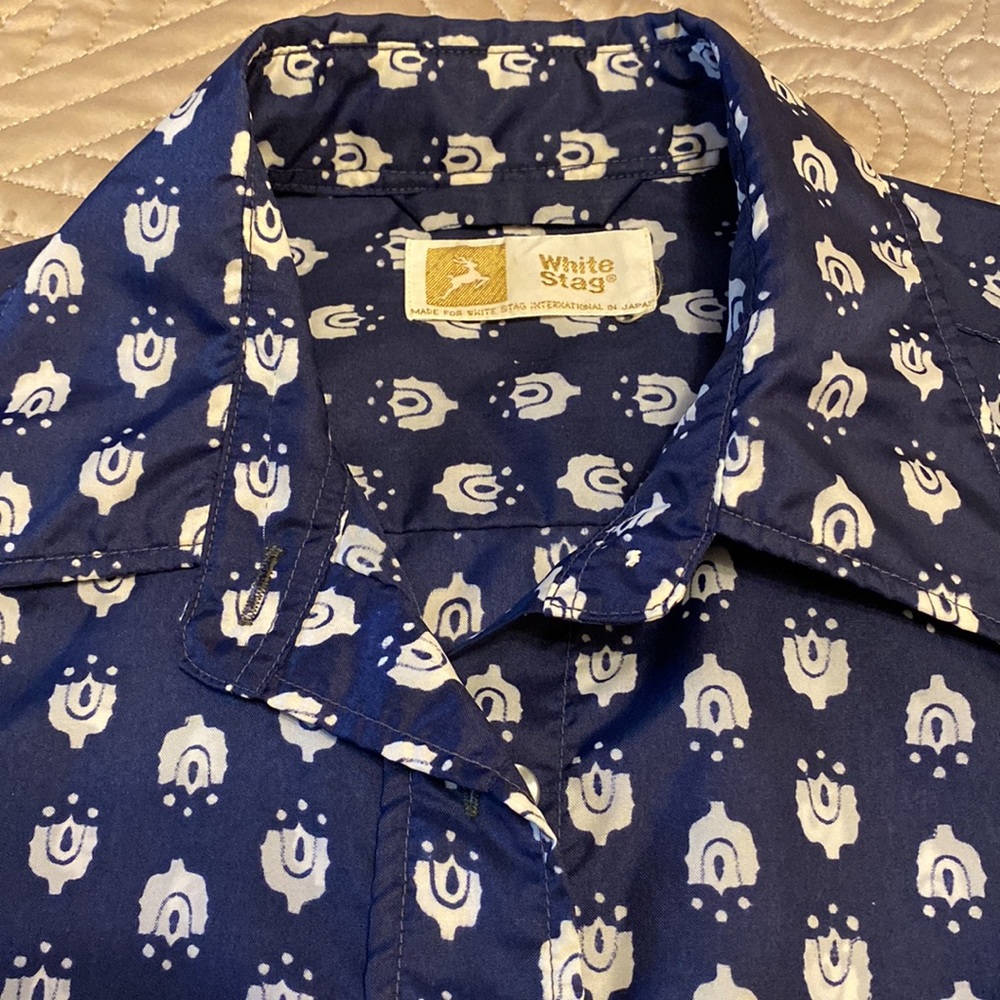 White Stag Navy with Cream Blouse - Picture 3 of 4